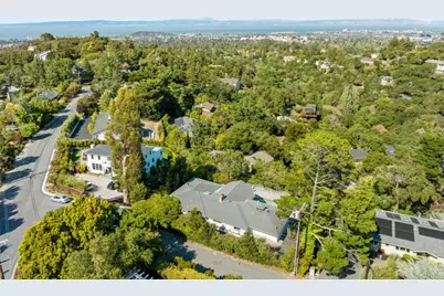 1407 Carlton Rd, Hillsborough, CA 94010 - Photo 12