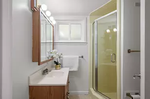 1407 Carlton Rd, Hillsborough, CA 94010 - Photo 106