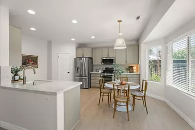 1050 Violet Way, Gilroy, CA 95020 - Photo 14