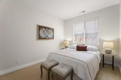1050 Violet Way, Gilroy, CA 95020 - Photo 22