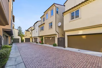 582 Ginkgo Ter, Fremont, CA 94539 - Photo 24
