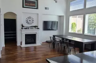 10133 Annie St, Elk Grove, CA 95757 - Photo 10
