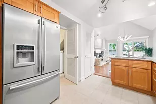 1052 Galley Ln, Foster City, CA 94404 - Photo 14