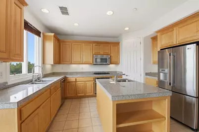 522 Seacliff Pl, Richmond, CA 94801 - Photo 6