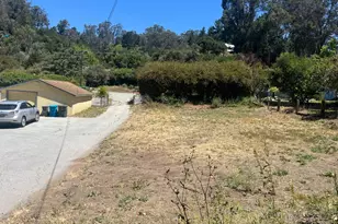 910 Carr Ave, Aromas, CA 95004 - Photo 4