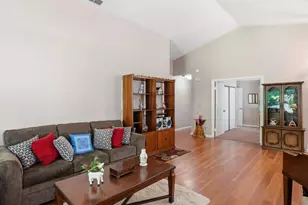 231 Breezewalk Dr, Vallejo, CA 94591 - Photo 8