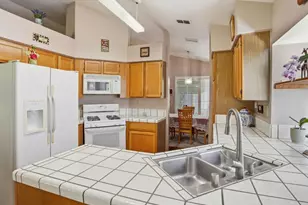 231 Breezewalk Dr, Vallejo, CA 94591 - Photo 14
