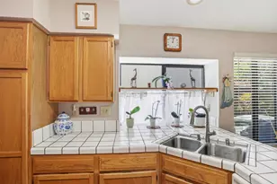 231 Breezewalk Dr, Vallejo, CA 94591 - Photo 16