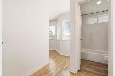 21062 Gary Dr 102, Hayward, CA 94546 - Photo 14