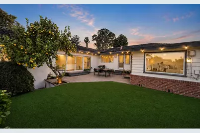 2550 Hayward Dr, Burlingame, CA 94010 - Photo 2