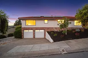 2550 Hayward Dr, Burlingame, CA 94010 - Photo 64