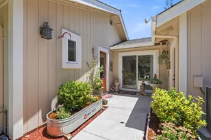 16989 Sara Jane Ln, Morgan Hill, CA 95037 - Photo 32