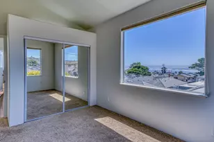 928 Hellam St, Monterey, CA 93940 - Photo 38