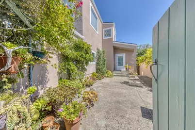 928 Hellam St, Monterey, CA 93940 - Photo 1