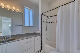 928 Hellam St, Monterey, CA 93940 - Photo 26