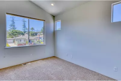 928 Hellam St, Monterey, CA 93940 - Photo 32