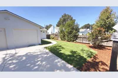 2369 Oakwood Dr, East Palo Alto, CA 94303 - Photo 6