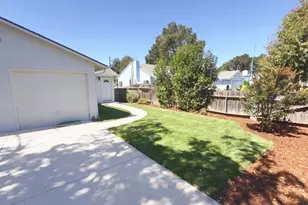 2369 Oakwood Dr, East Palo Alto, CA 94303 - Photo 6