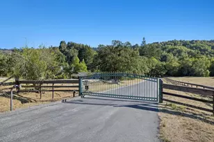 6790 Redwood Retreat Rd, Gilroy, CA 95020 - Photo 4