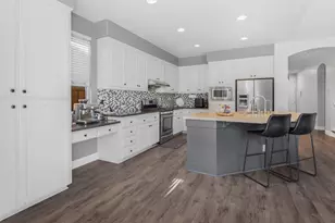 308 Arrowhead Way, Hayward, CA 94544 - Photo 4