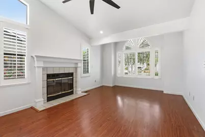 1191 Trieste Dr, Hollister, CA 95023 - Photo 10