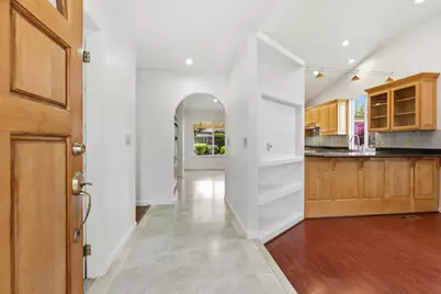 1191 Trieste Dr, Hollister, CA 95023 - Photo 6