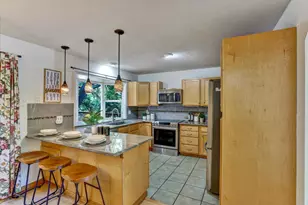 23056 Evergreen Ln, Los Gatos, CA 95033 - Photo 4
