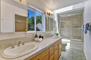 23056 Evergreen Ln, Los Gatos, CA 95033 - Photo 20