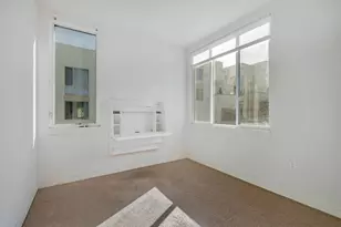 501 Hudson Ave 304, San Francisco, CA 94124 - Photo 12