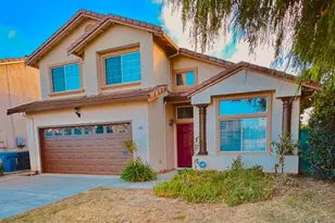 1185 Raven Ct, Salinas, CA 93905 - Photo 2