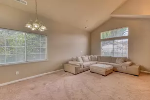 1185 Raven Ct, Salinas, CA 93905 - Photo 4