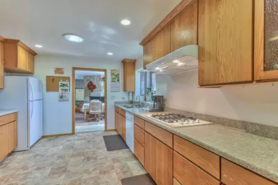 1239 Josselyn Canyon Rd, Monterey, CA 93940 - Photo 6