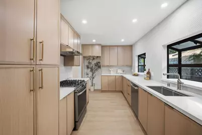 5220 Shady Ave, San Jose, CA 95129 - Photo 10