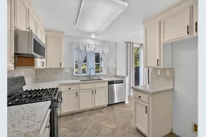 1176 Cobblestone St, Salinas, CA 93905 - Photo 22