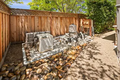 15863 Mina Way, Saratoga, CA 95070 - Photo 74