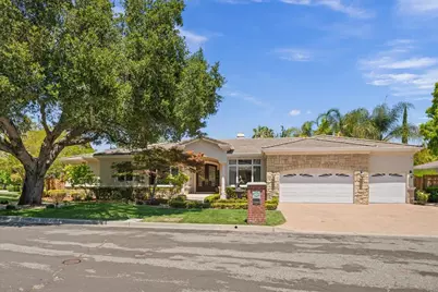 15863 Mina Way, Saratoga, CA 95070 - Photo 10