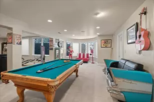 15863 Mina Way, Saratoga, CA 95070 - Photo 58