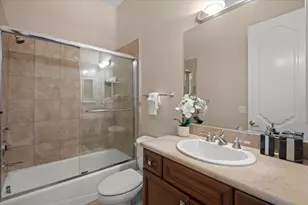 15863 Mina Way, Saratoga, CA 95070 - Photo 44