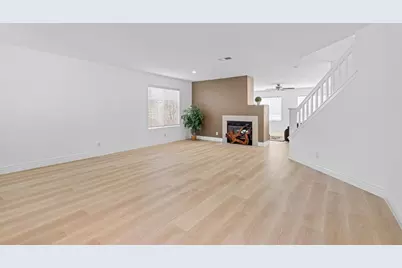 2521 Glenview Dr, Hollister, CA 95023 - Photo 36
