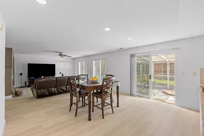 2521 Glenview Dr, Hollister, CA 95023 - Photo 12