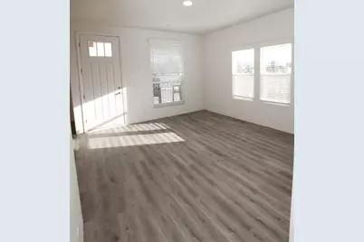 2055 Rucker Ave, Gilroy, CA 95020 - Photo 8