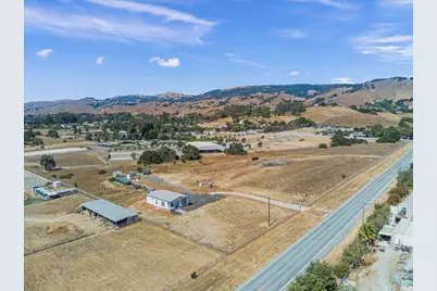 2055 Rucker Ave, Gilroy, CA 95020 - Photo 10