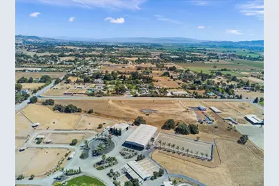 2055 Rucker Ave, Gilroy, CA 95020 - Photo 18
