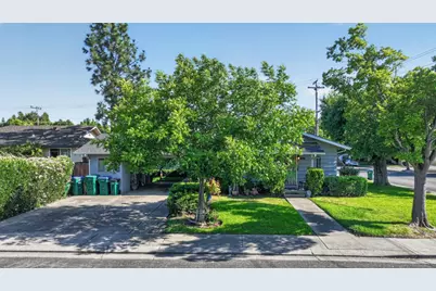 442 W Lincoln Rd, Stockton, CA 95207 - Photo 10