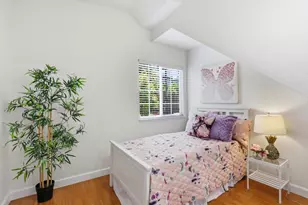 1056 Oaktree Dr, San Jose, CA 95129 - Photo 30