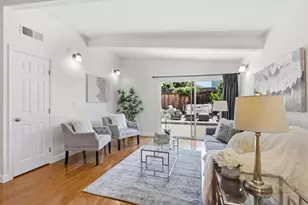 1056 Oaktree Dr, San Jose, CA 95129 - Photo 12