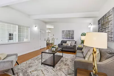 1056 Oaktree Dr, San Jose, CA 95129 - Photo 10