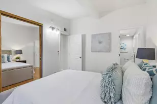 1056 Oaktree Dr, San Jose, CA 95129 - Photo 26