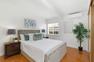 1056 Oaktree Dr, San Jose, CA 95129 - Photo 24