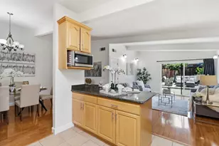 1056 Oaktree Dr, San Jose, CA 95129 - Photo 18
